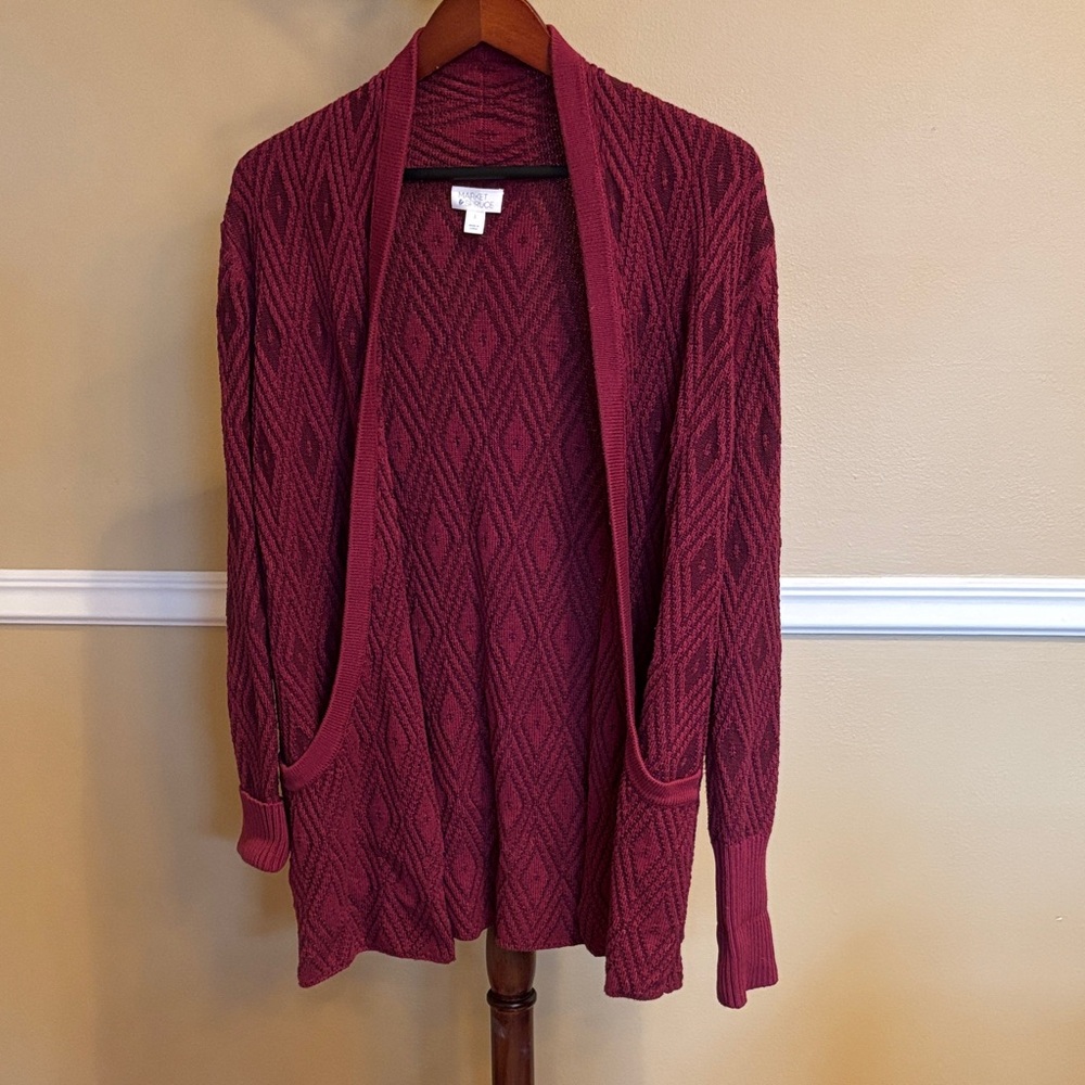 Market & Spruce Maroon Textured Cardigan